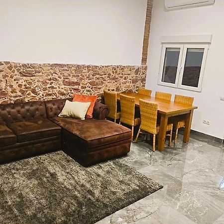 Beautiful Appartment In Martorell Exterior photo